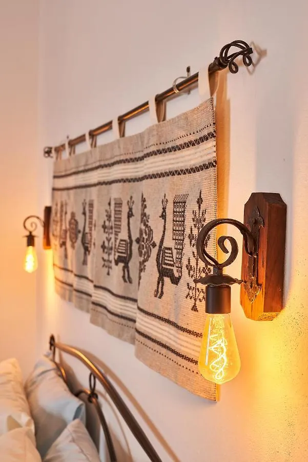 Al Vicolo VI Bed & Breakfast Sardara Italy